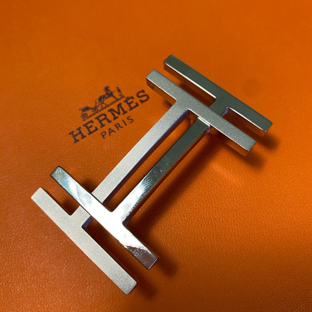 Hermès Reversible Leather Straps with Buckle